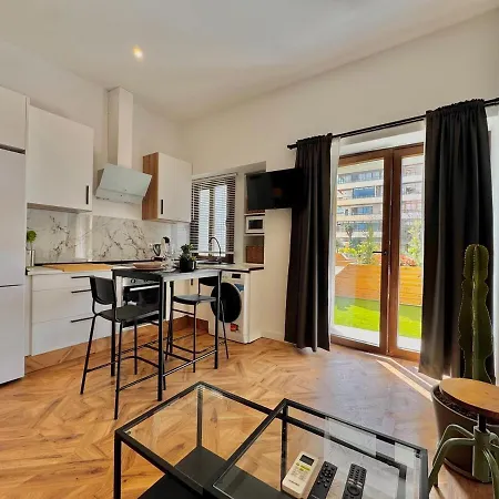 Apartment Lafrenchtouch - Centrico Estudio Con Piscinas *